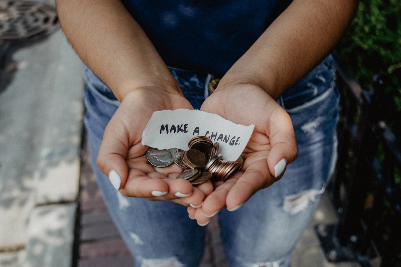 Nonprofit volunteers serving together with digital marketing support for nonprofits
